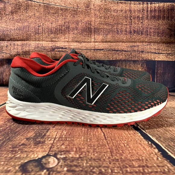 New Balance Fresh Foam Arishi v2 Mens 9 Gray Red Running Shoes MARISCG2 - Picture 7 of 12
